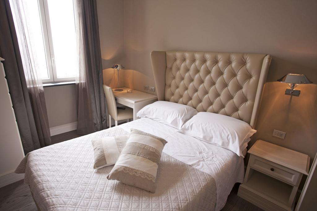 Hotel Savoia Alassio Esterno foto